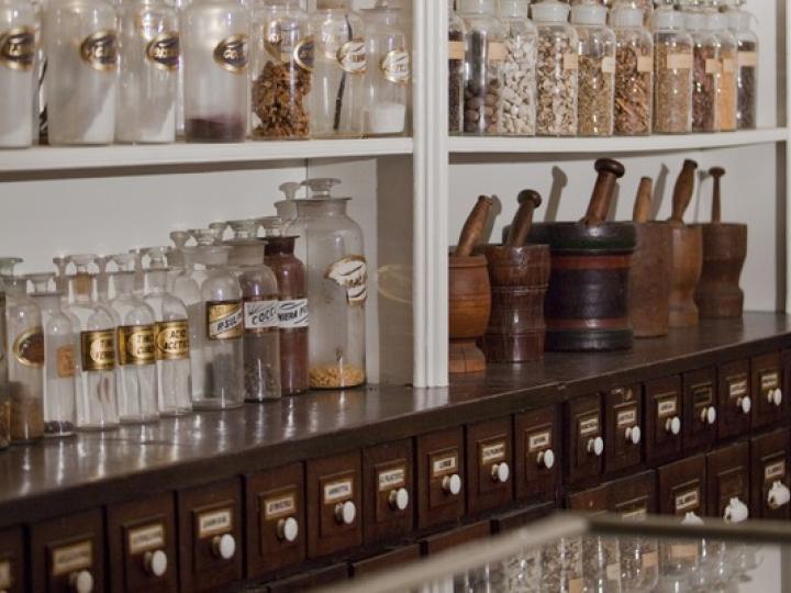 Throop Pharmacy Museum at Albany College of Pharmacy and Health Sciences