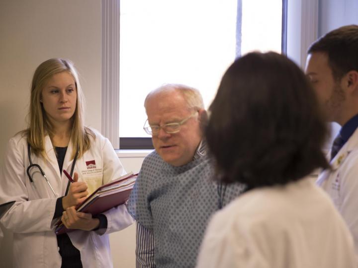 ACPHS Pre-Med Students with Patient