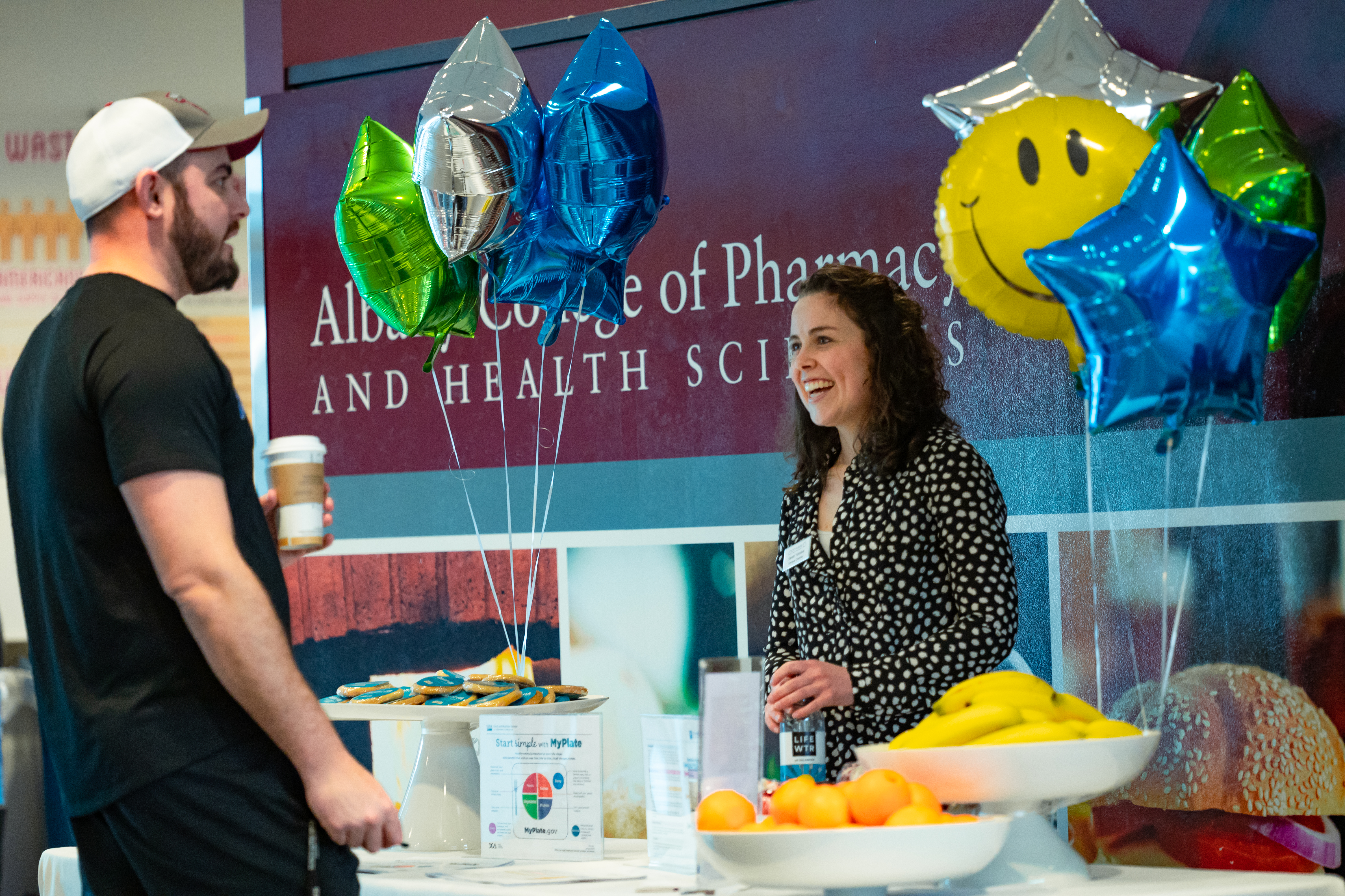 Dietitian Sarah Yandow speaks with a student