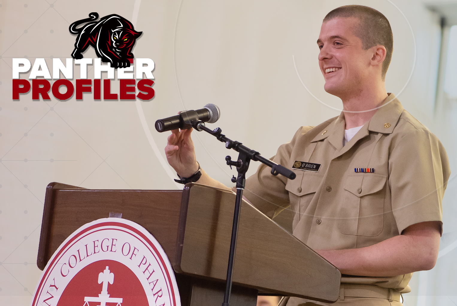 Lieutenant Commander Gavin O'Brien speaks to students at the 2023 White Coat Ceremony.