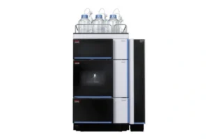 . Vanquish Flex UHPLC system performing high-resolution liquid chromatography.