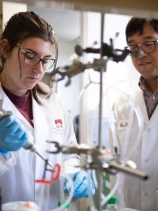 Dr. Kideok Jin and student